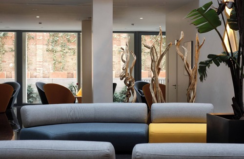 Esquerra de l'Eixample Hotel | Hotel Chi