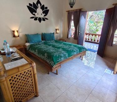 Lovina Hotel | Hotel Chonos