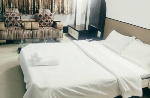 Balotra Hotel | Hotel City Square