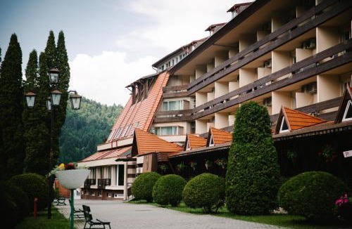 Baile Tusnad Hotel | Hotel Ciucas