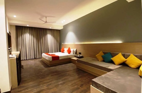 Pinjore Hotel | Hotel Classic Residency