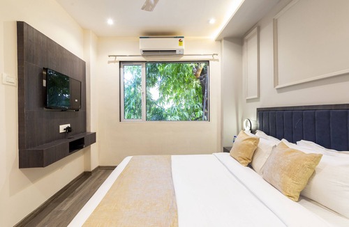 Bhudargarh Colony Hotel | Hotel Classio Andheri