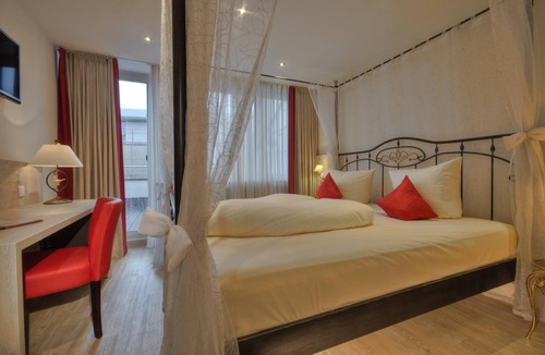 Ludwigsvorstadt-Kliniken Hotel | Hotel Condor