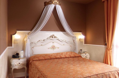 Colà Di Lazise Hotel | Hotel Confine
