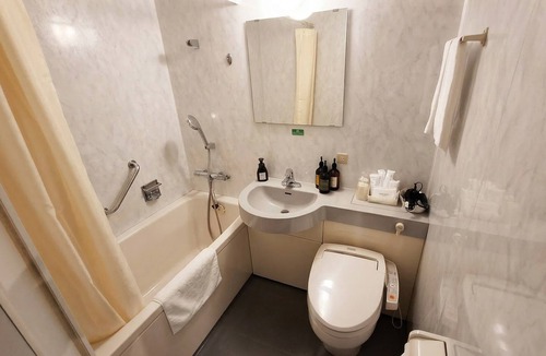 Fuchu Hotel | Hotel Continental