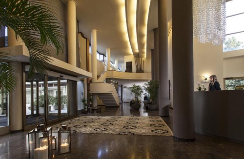 Carate Brianza Hotel | Hotel Cora