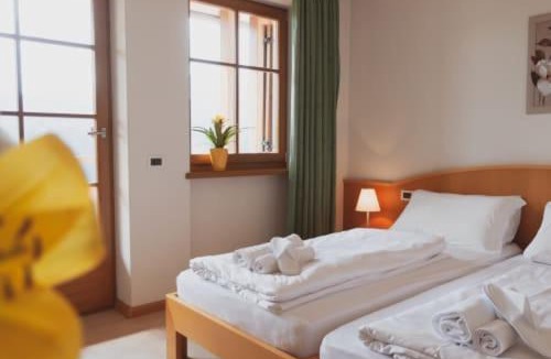 Nova Ponente Hotel | Hotel Corno Bianco
