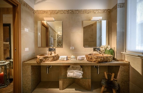 Valtellina Hotel | Hotel Corona