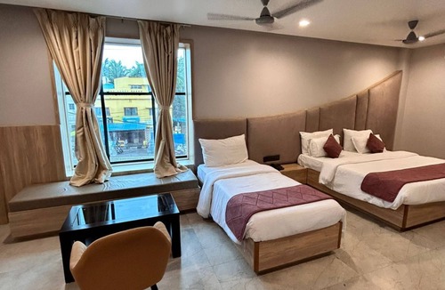Bhubaneshwar Hotel | Hotel Cosmos