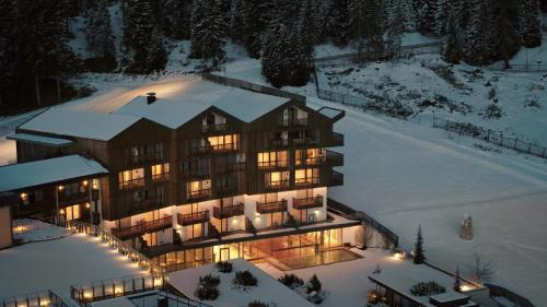 Obereggen Hotel | Hotel Cristal