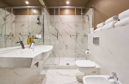 Osiedle Centrum Hotel | Hotel Cristal