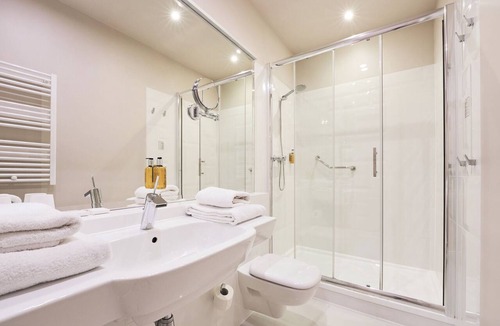 Osiedle Centrum Hotel | Hotel Cristal