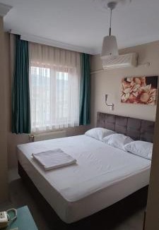 Eceabat Hotel | Hotel Crowded House