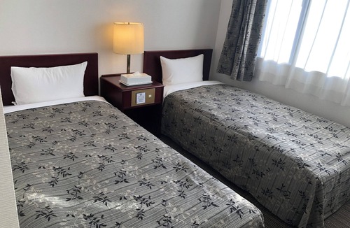 Naruto Hotel | HOTEL CROWNHILLS NARUTO