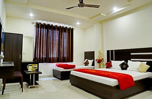 Rakabganj Hotel | Hotel d c vilas