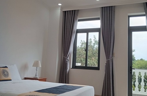 Xa Dau Giay Hotel | HOTEL D&T