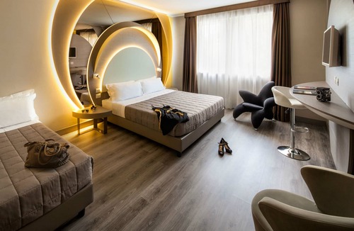 Bruzzano Hotel | Hotel Da Vinci
