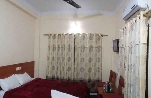 Siddharthanagar Hotel | Hotel Daisy Park