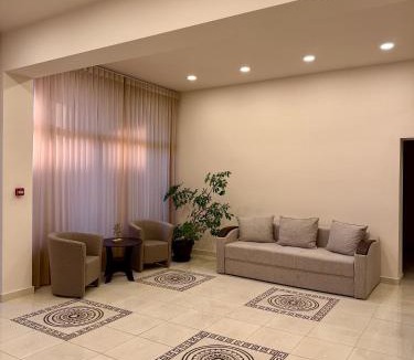 Sud-Est House | Hotel DAMAD