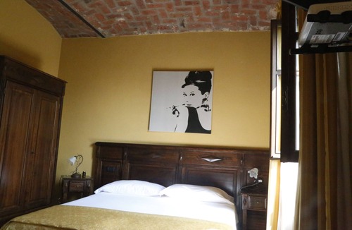 Trofarello Hotel | Hotel Damian