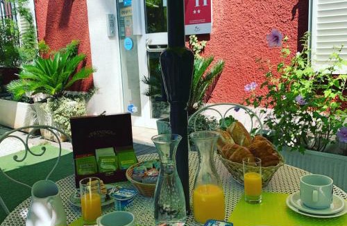 Les Baumettes Hotel | Hotel Danemark