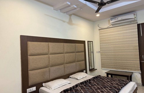 Bullawala Hotel | Hotel Darbar