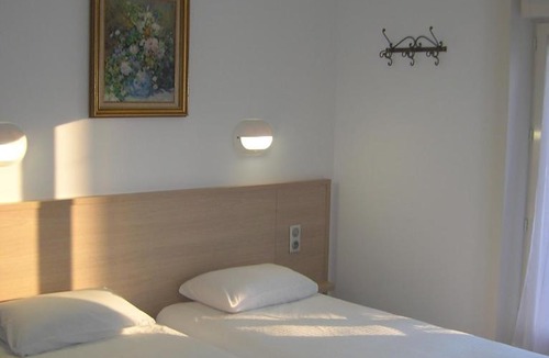 Batignolles Hotel | Hotel Darcet