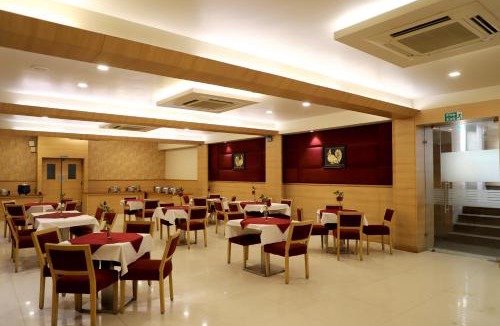 Taj Ganj Hotel | Hotel Dasaprakash
