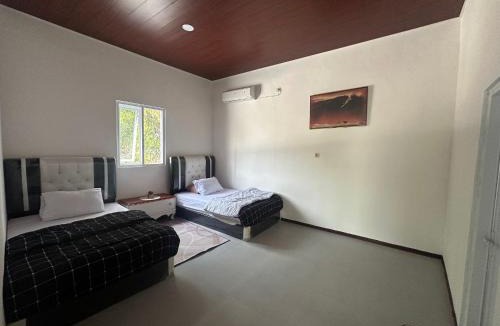 Cikakak Hotel | Hotel daundaun
