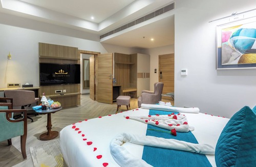 Manigram Hotel | Hotel De Crown Inn