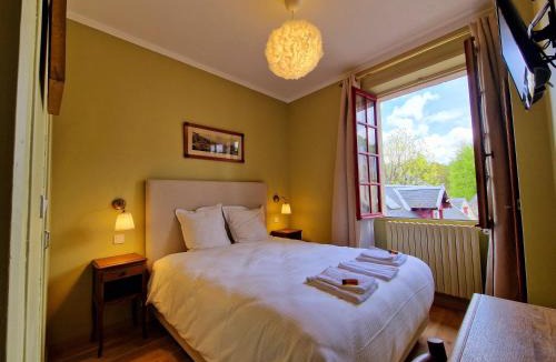 Longpont Hotel | HOTEL DE L'ABBAYE DE LONGPONT