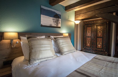 Riquewihr Hotel | Hotel De La Couronne