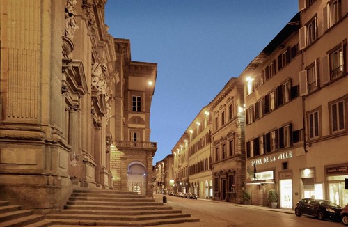 Duomo Hotel | Hotel De La Ville