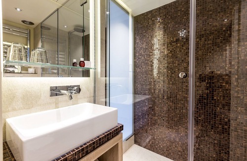 Saint-Thomas-d'Aquin Hotel | Hotel de Lille