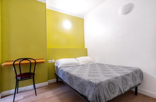 Porte de Clichy Hotel | Hotel de Nantes
