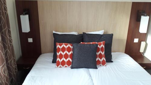 Arromanches-les-Bains Hotel | Hotel De Normandie