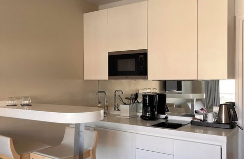 Cannes City Centre Hotel | Hotel De Provence