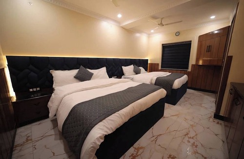 Dariyaganj Hotel | Hotel De Romana Near Jama Masjid Gate No.1
