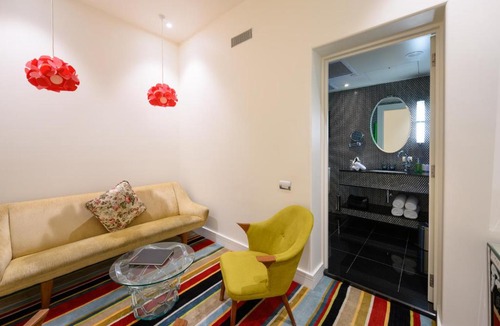 Auckland Central Business District Hotel | Hotel DeBrett