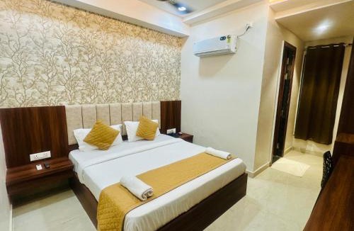 Varanasi Hotel | hotel deep palace