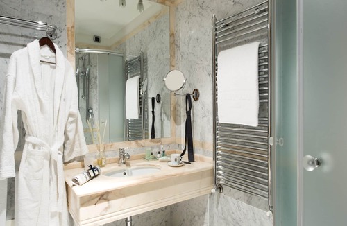 San Giovanni Hotel | Hotel degli Orafi