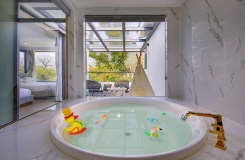 Xingping Ancient Town Hotel | Hotel Del Moon