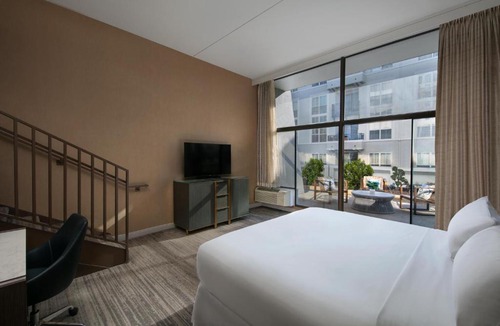 Pasadena Hotel | Hotel Dena, Pasadena Los Angeles, a Tribute Portfolio Hotel