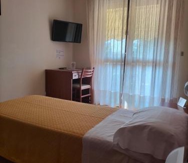 Lugana Hotel | Hotel Derby