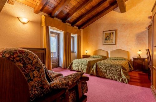 Saint-Rhemy-en-Bosses Hotel | Hotel Des Alpes