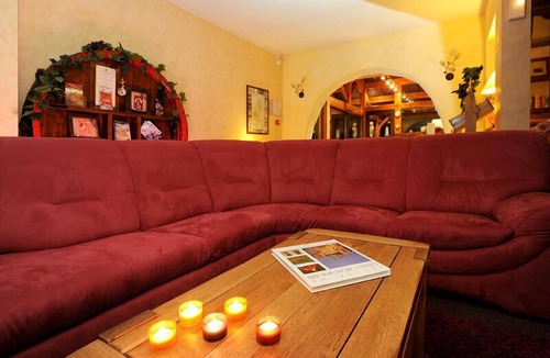 Fleurie Hotel | Hotel Des Grands Vins