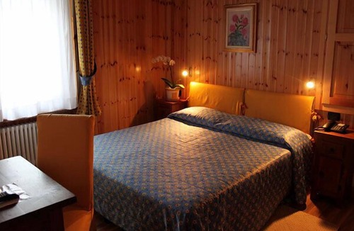 Antey-Saint-Andre Hotel | Hotel des Roses