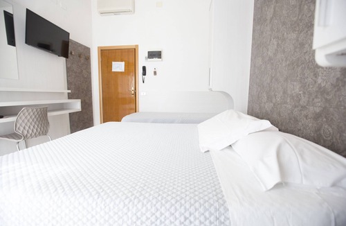 Villamarina Hotel | Hotel Desirée