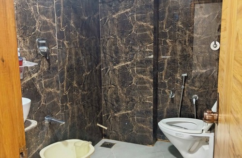 Ahmedabad Hotel | Hotel Dev Palace