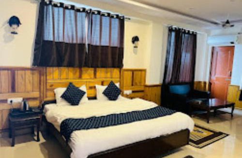 Sidhpur Resort | Hotel Devdar Resort (Banquet) Dharamshala